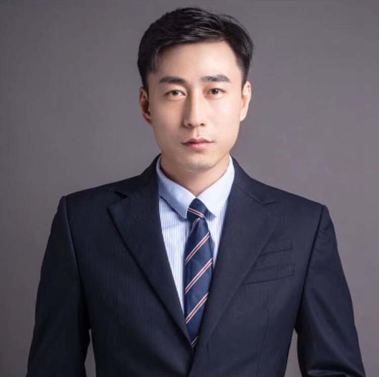 林皇辰 灯光与音效负责人